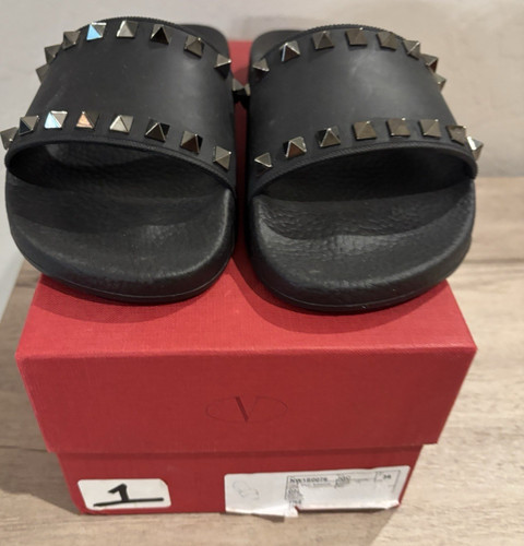 Scivoli valentino rockstud - valentino,