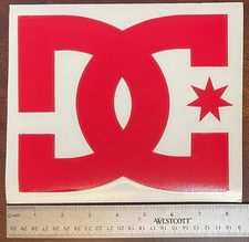 DC Shoe Company grande