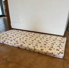 Nuovi Colori,  materassino per cani misura 120x60 alto 5 cm, Sfoderabile