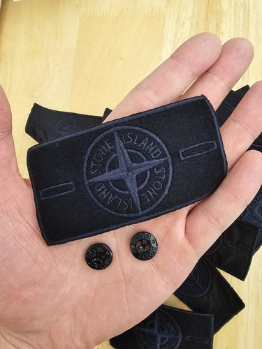 Authentic stone island - authentic,