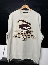 Felpa Louis Vuitton con ricamo
