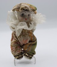 BELLISSIMO BAMBOLOTTO IN CERAMICA DIPINTO A MANO ,COMPLETO DI VESTITO ORIGINALE