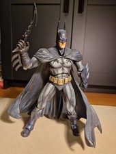 Batman: Play Arts Kai Arkham
