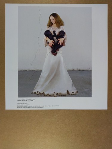 Pubblicità vanessa beecroft - vanessa,
