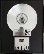 Linkin Park - Minutes to original CD/Cover + 12" gerahmt goldene Schallplatte