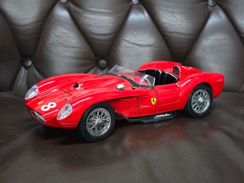 Modellino auto bburago ferrari - modellino,