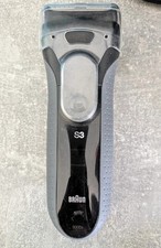 Braun Series 3 ProSkin 3000s Rasoio Elettrico da Uomo senza Filo - Nero