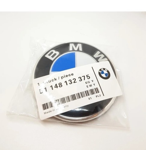 Emblema cofano anteriore - 82,