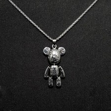 Collana in acciaio con ciondolo orsetto baby, pace e amore con arti mobili