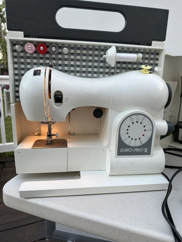 Macchina cucire meccanica - da,