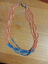 Collana con corallo rosa e