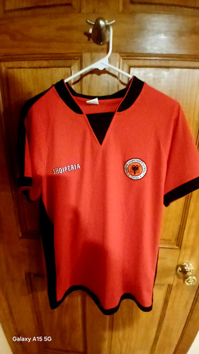 Maglia grande rossa - 🇦🇱,