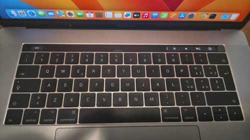 Macbook pro 2017 - macbook, 15”