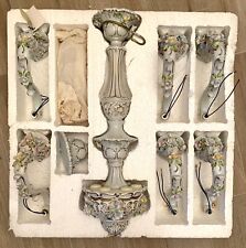 Lampadario in porcellana Capodimonte