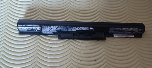 Sony vaio svf15 - sony, 14