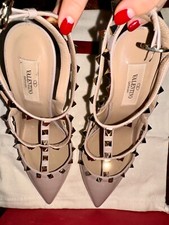 VALENTINO PATENT ROCKSTUDS 40EU
