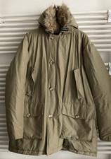 690 € Woolrich Arctic Parka