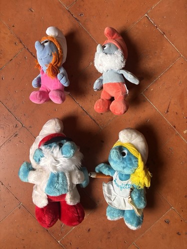 Lotto peluche puffi - i,