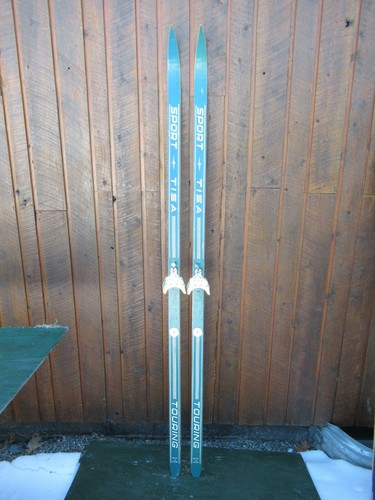 Sci legno lunghi - legno, vecchi