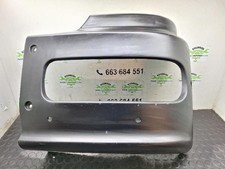 rivestimento del faro sinistro