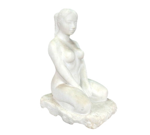 Statua femminile arte