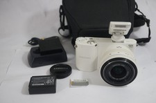 Samsung NX1000 20.3MP