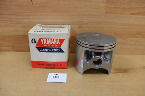 Yamaha 1m2 11631 piston - 1m2-11631-01-97,