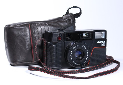 Nikon l35 af2 - 2.8/35mm,, con