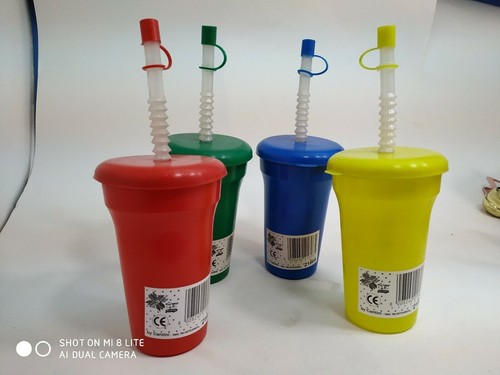 Bicchiere plastica con - bicchiere,