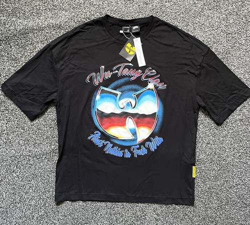 Shirt tang clan bershka - tang,