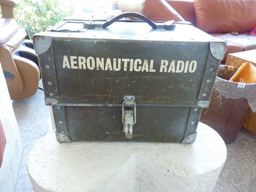 Vtg aeronautical radio metal - vtg,