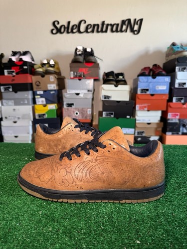 Chris lundy nike dunk low - chris,