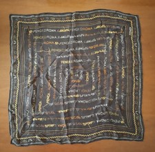 Foulard in pura seta Fendi