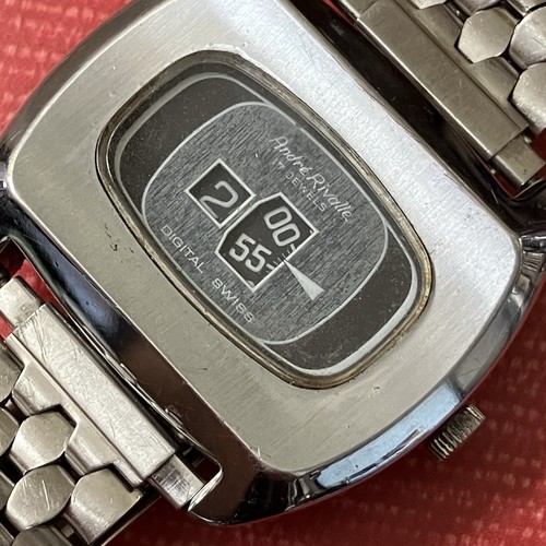 Orologio digitale svizzero
