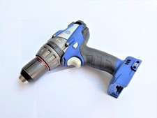 Avvitatore a percussione a