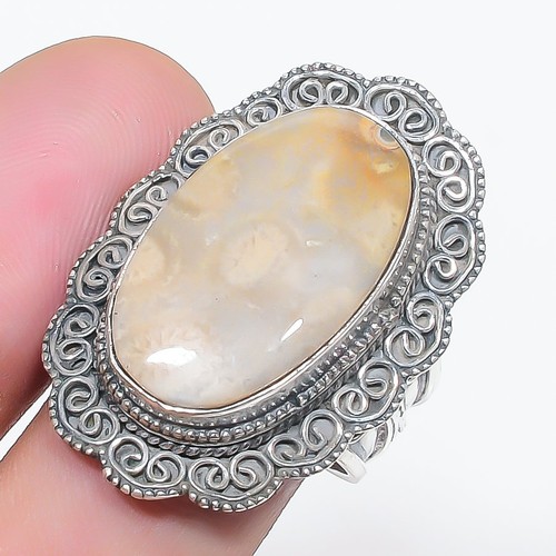 Anello pietra preziosa corallo