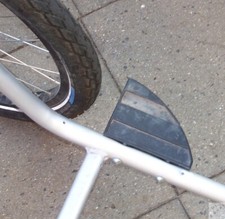 Pedana sinistra per Qeridoo Sportrex2 Q6000-LV rimorchio per bambini ruota rimorchio_f5