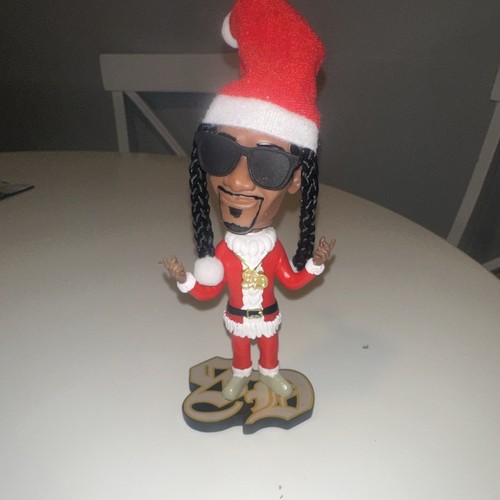 Snoop the stoop dogg - stoop,