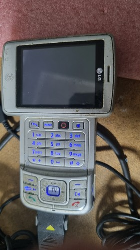 5105 cellulare u900 - 5105-cellulare,