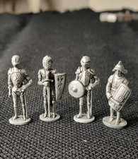 Lotto 4 Soldatini Argento