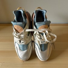 Air Huarache By Nike