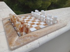 scacchiera marmo onice bianco e marrone