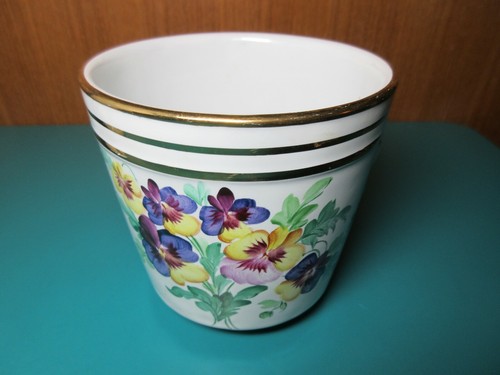 Pansy planter fatto a - planter,