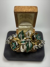 Spilla vintage Coro Duette tremolante camelia strass fiore smalto clip pelliccia