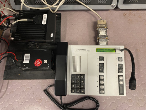 Motorola gm1200 uhf - uhf, radio