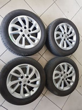 403004042R SET CERCHI IN LEGA CON GOMME MOMO 205 55 R16 DOT0623 RENAULT MEGANE 3