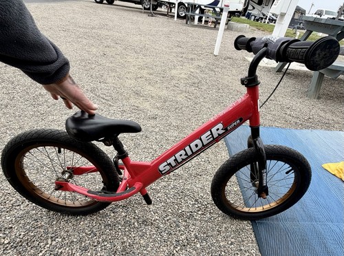 Strider super balance bike - 16,