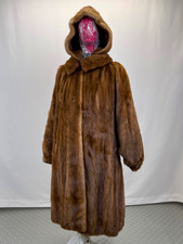 Cappotto di visone naturale