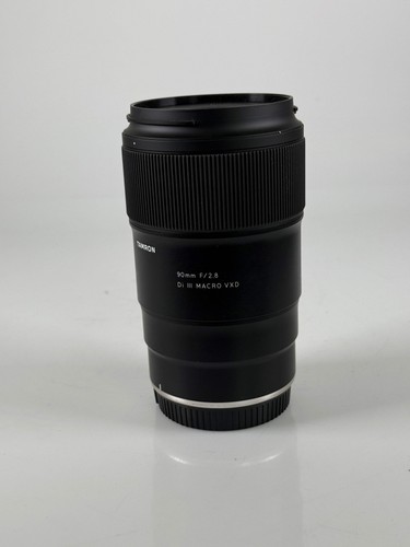 Tamron di iii - mm,