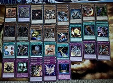 MAZZO YUGIOH OCCHI ROSSI -